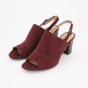 Women's Logic Medium/Wide Peep Toe Bootie Sandals, Burgundy